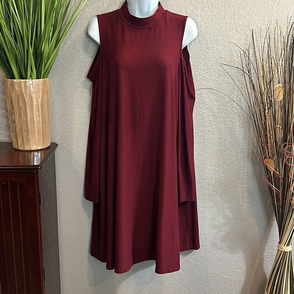 #175 Derek Hart, long sleeve cold shoulder, midi shirt, dress size 1X